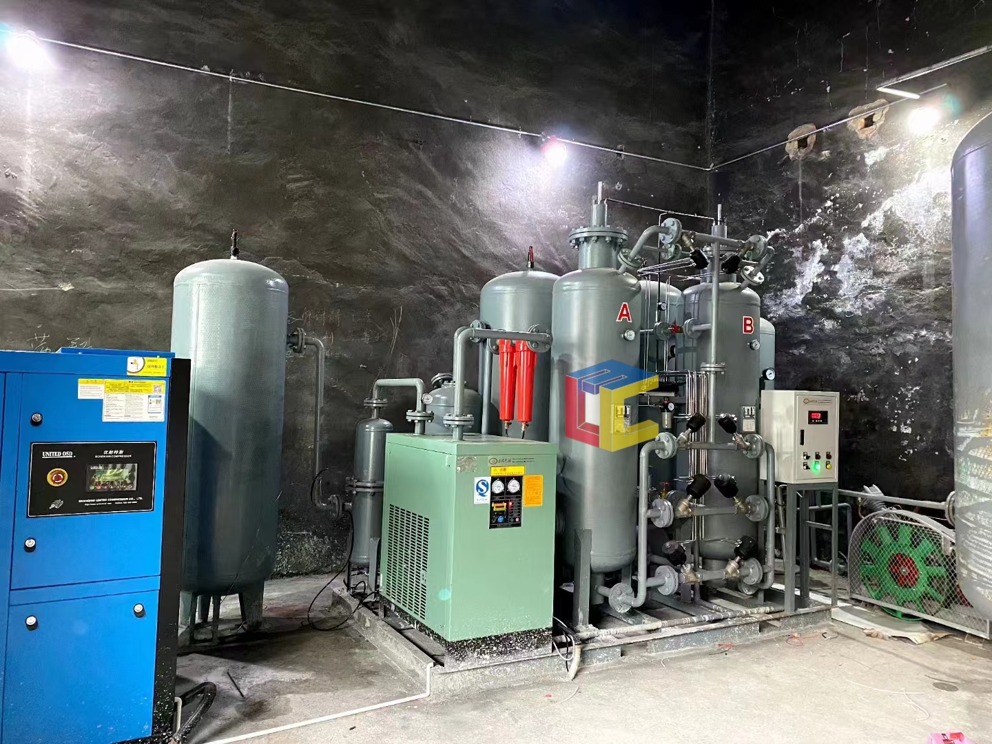 高原制氧機 (2).jpg